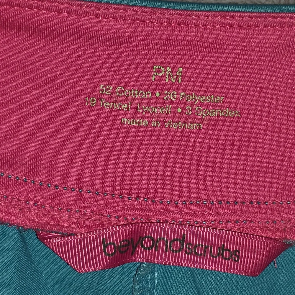 Beyond Scrubs Womens Pants Blue Pink Size PM Pull‎ On Elastic Waist Pockets